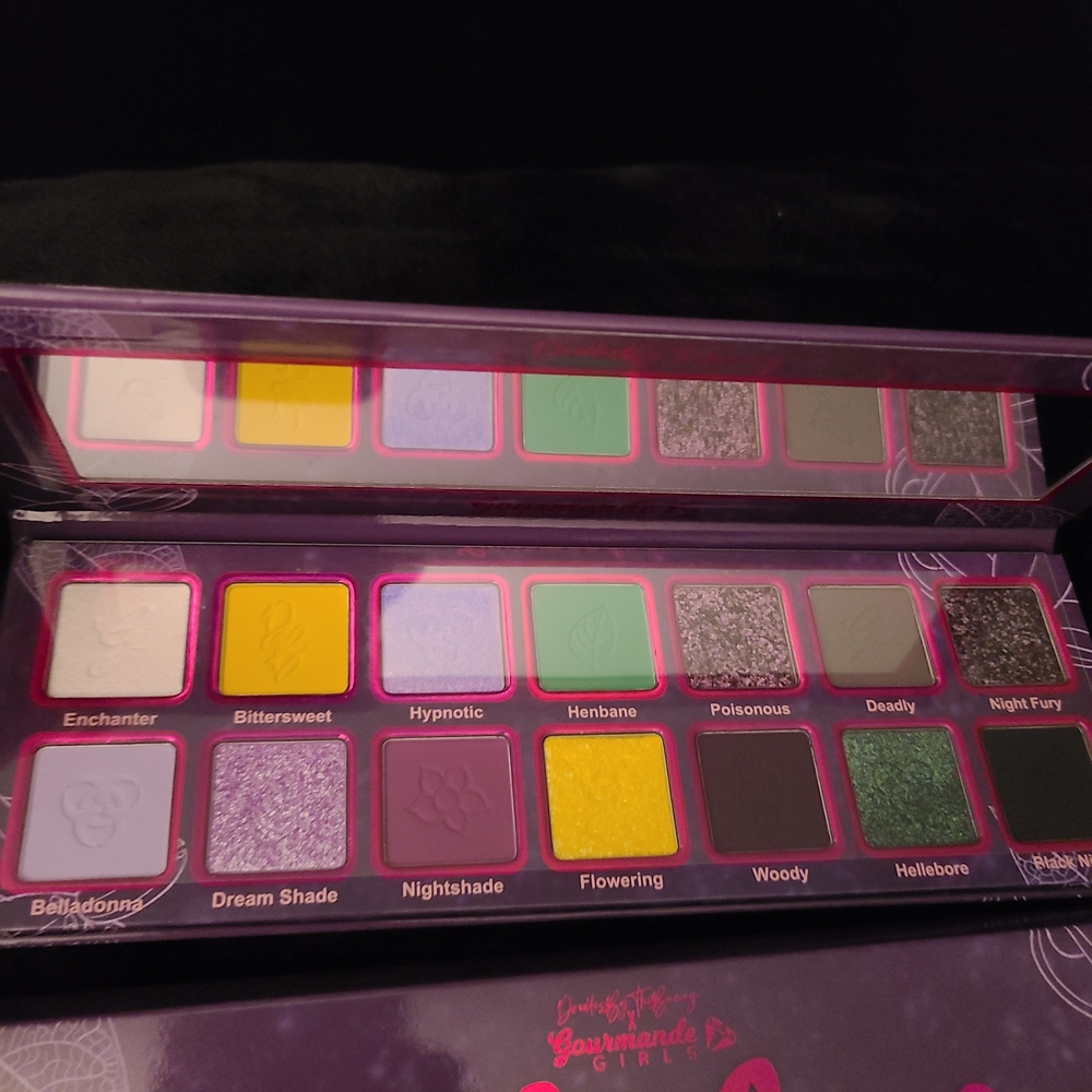 Gourmande Girls Nightshade Eyeshadow Palette